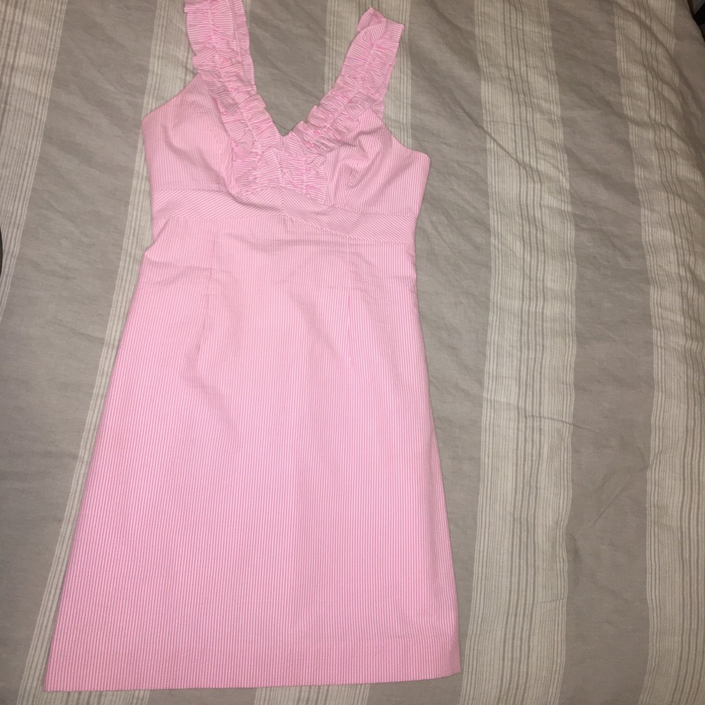 Lilly Pulitzer Size 6 pink/white seersucker dress