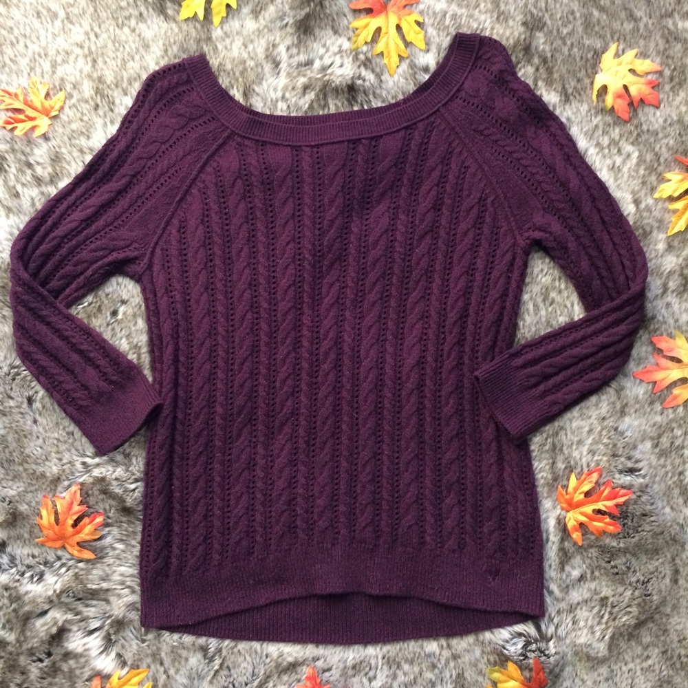 American Eagle 3/4 Sleeve Sweater