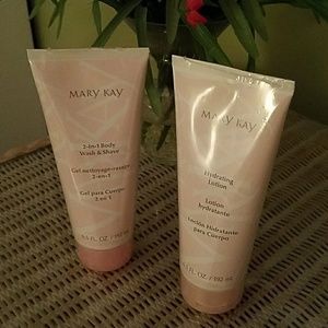 Hydrating Lotion and body lotion Mary Kay