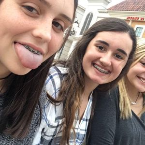 Meet your Posher, Hannah