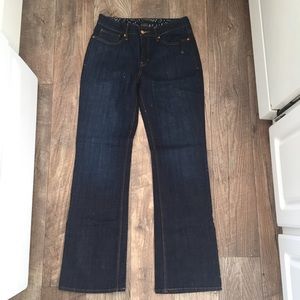 Levi's The Original Jean Perfect Waist 525 Dark 8 Levi's The Original Jean Perfect Waist 525 Dark 8
