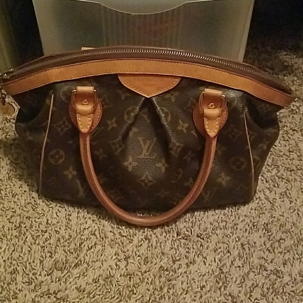 Authentic Louis Vuitton Purse