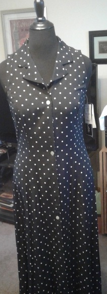 Black and white dress - Picture 3 of 8