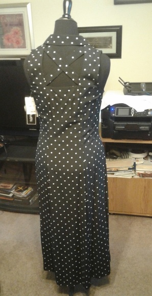 Black and white dress - Picture 4 of 8