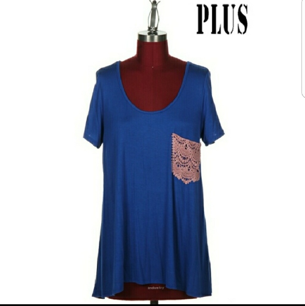 PLUS SIZE Top