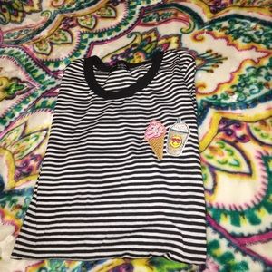 Black/white striped top ice cream/milkshake emblem