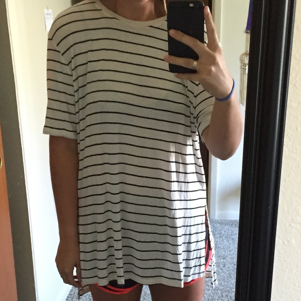 Striped High/Low Tee