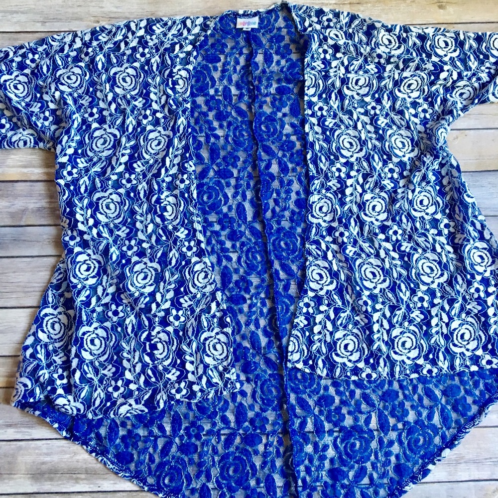 🕶Lularoe Lindsay Cardigan Lace🕶