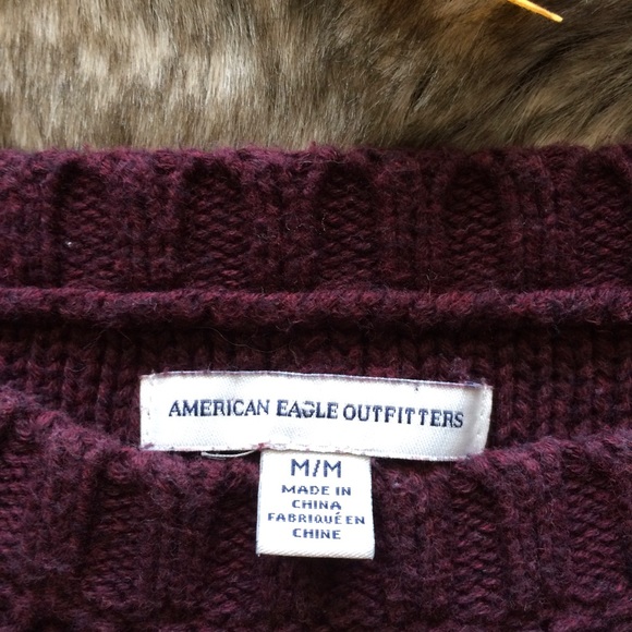 American Eagle Chunky Knit Sweater - Picture 3 of 5