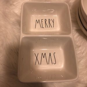 Rae Dunn Merry Xmas serving dish Rae Dunn Merry Xmas serving dish