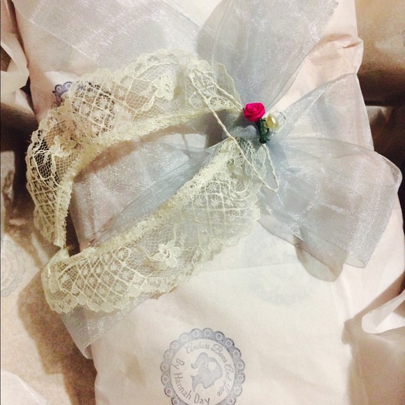 Meet your Posher, Hannah - Picture 5 of 10