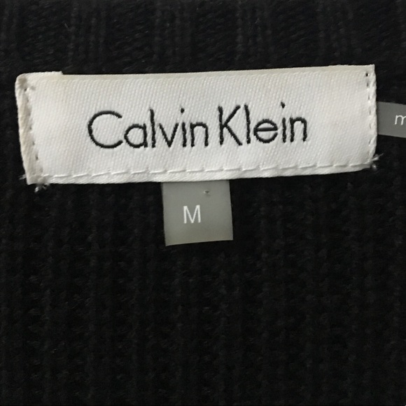 Calvin Klein Faux Fur Vest - Picture 2 of 4