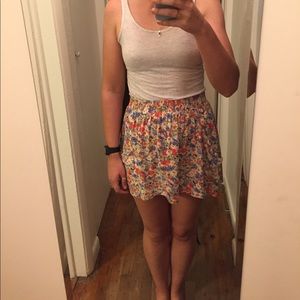 Floral skirt with pockets