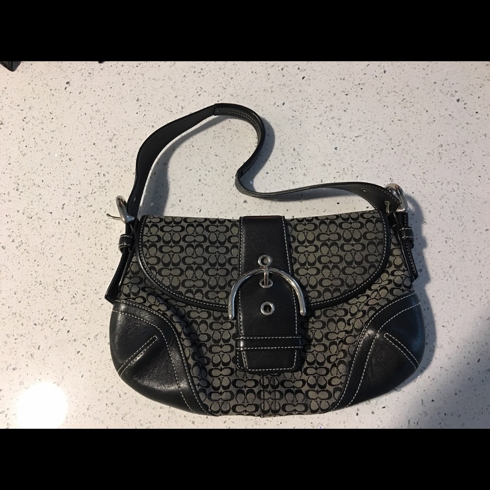 Like New Small Coach purse