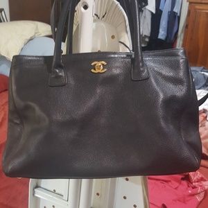 Chanel tote