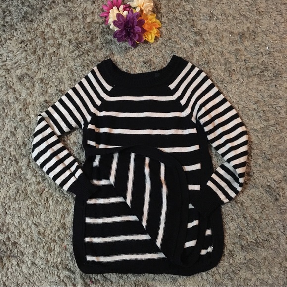 RDI Black and Cream Sweater - Picture 3 of 4