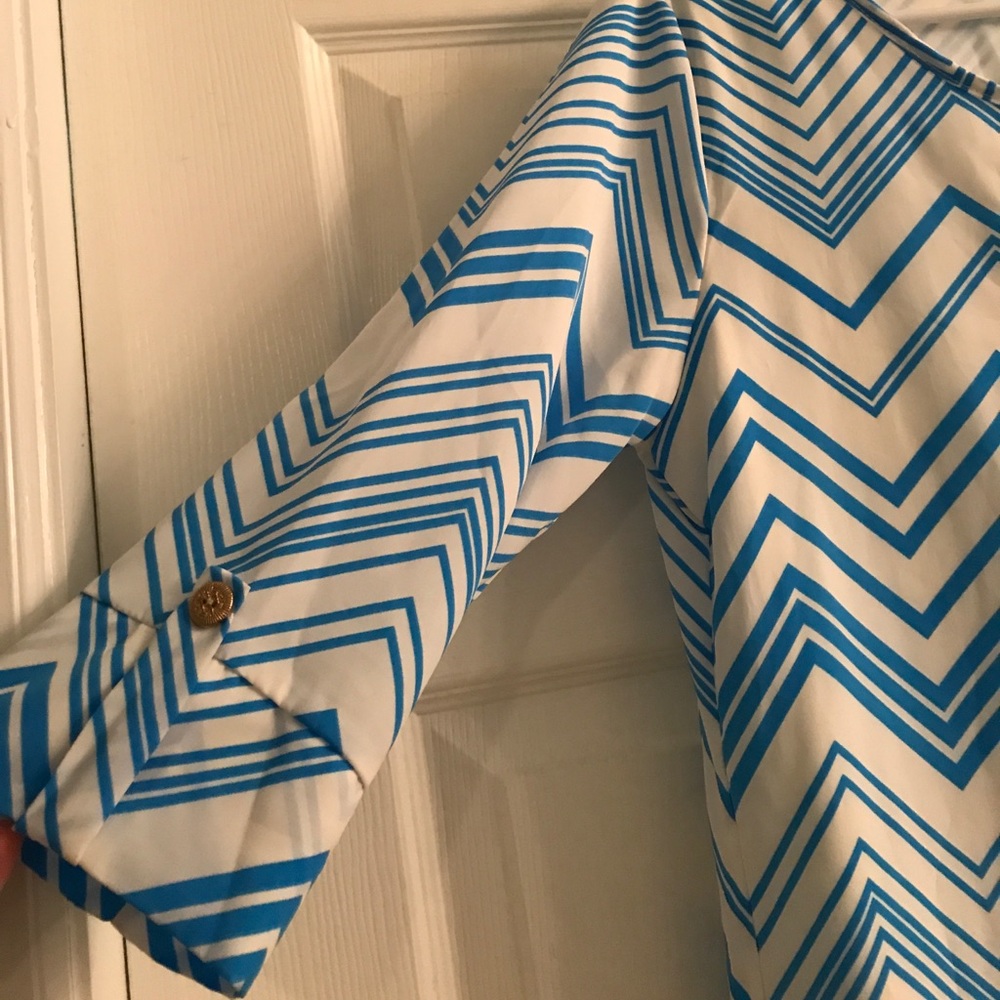 Vestique chevron dress w/gold button sleeve detail