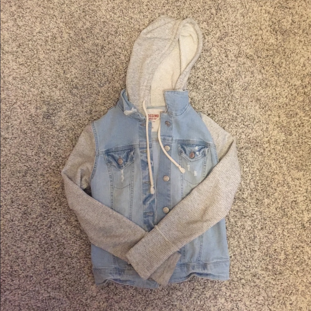 Very comfortable denim jacket with hood