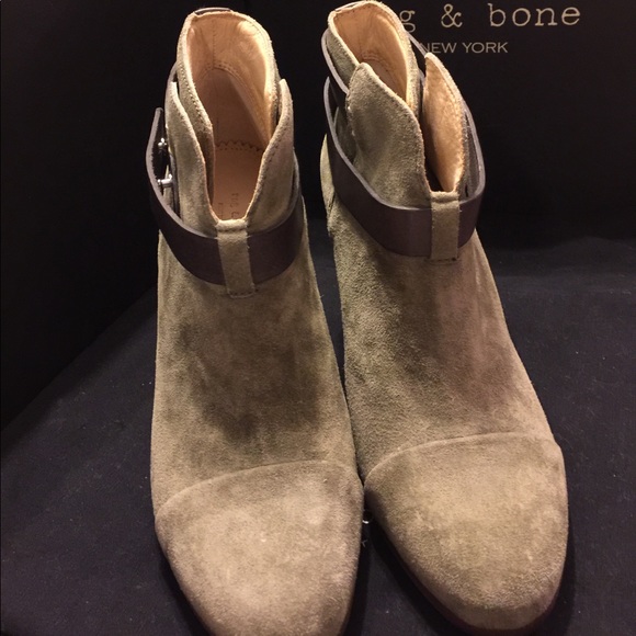 Celebrity favorite Rag & Bone Harrow booties - Picture 5 of 7