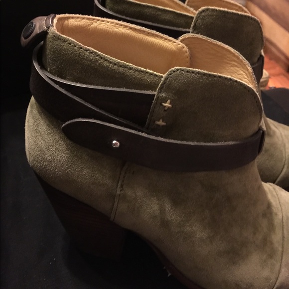 Celebrity favorite Rag & Bone Harrow booties - Picture 6 of 7
