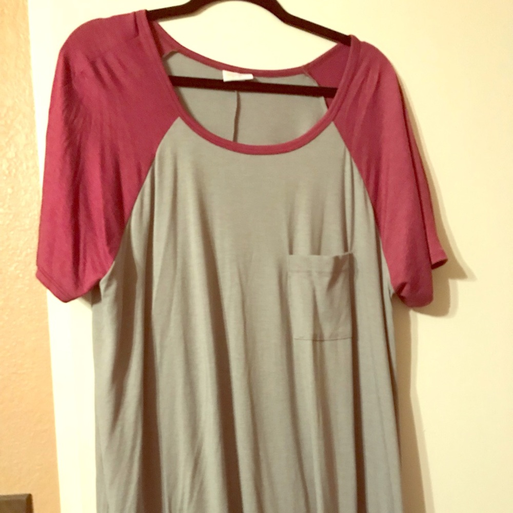 Lularoe 2xl Grey & maroon Carly