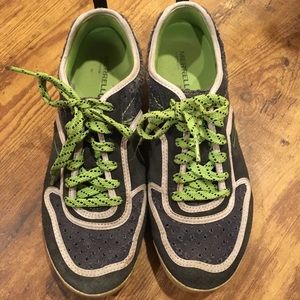 Merrell sneakers size 8