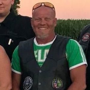 Meet your Posher, Kenneth