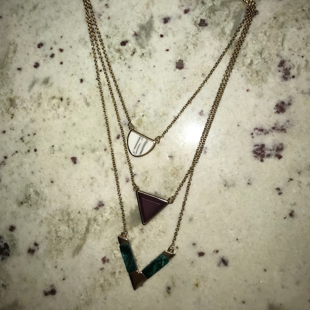 Triple layered necklace