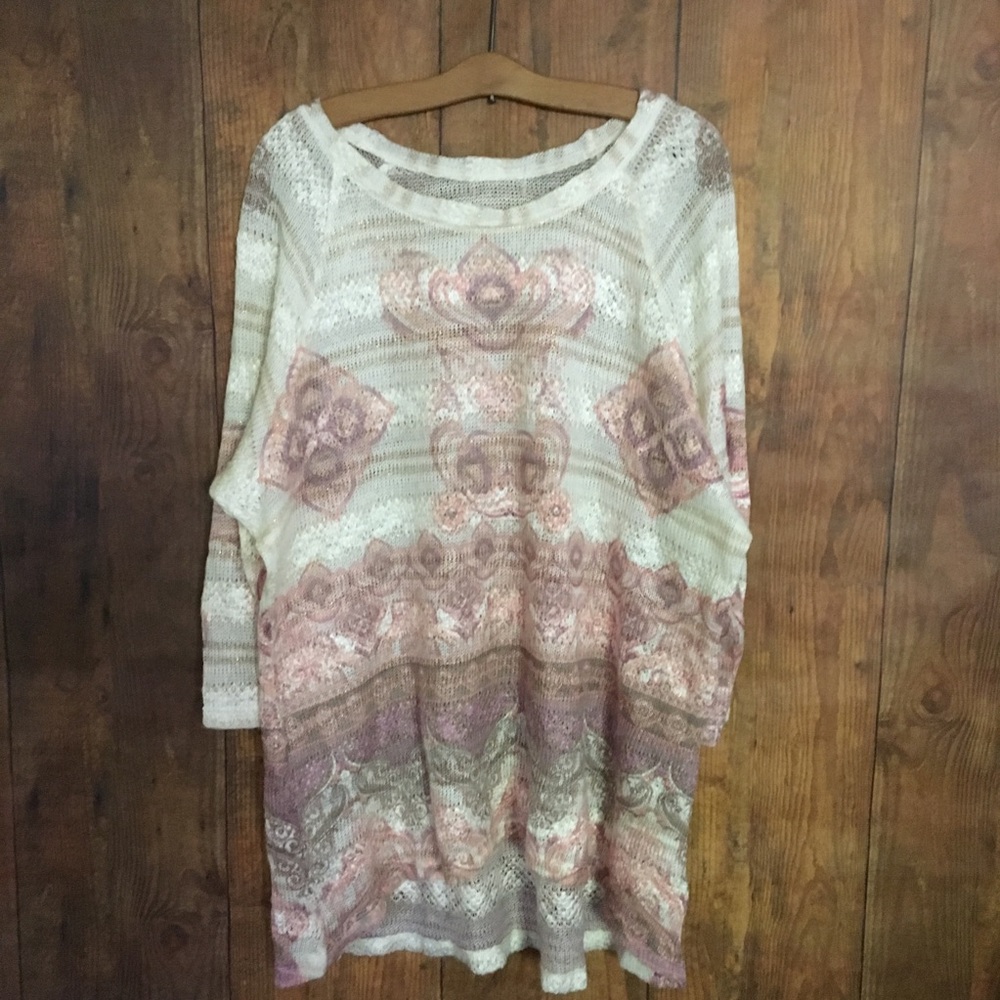 Long sleeve print sweater