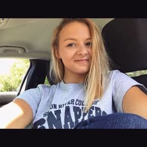 Meet your Posher, Megan