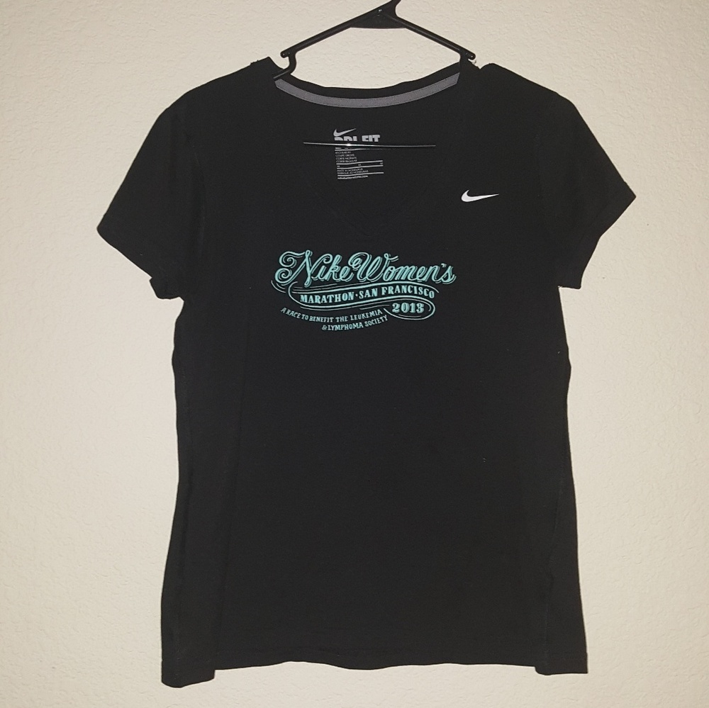 Woman's Nike V-neck