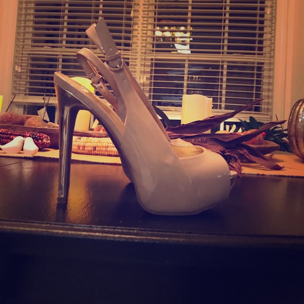 Guess nude sling back platforms worn once
