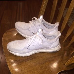 Ultraboosts (Triple White)