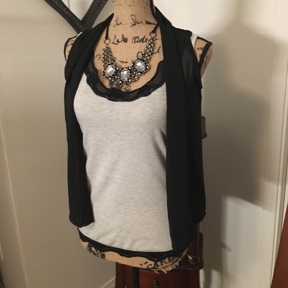 Chiffon lace back vest