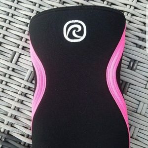 Rehband Knee sleeve