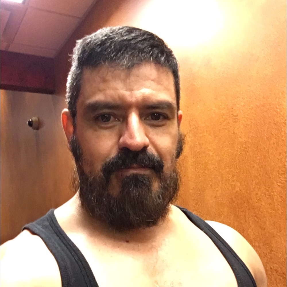 Meet your Posher, Gustavo