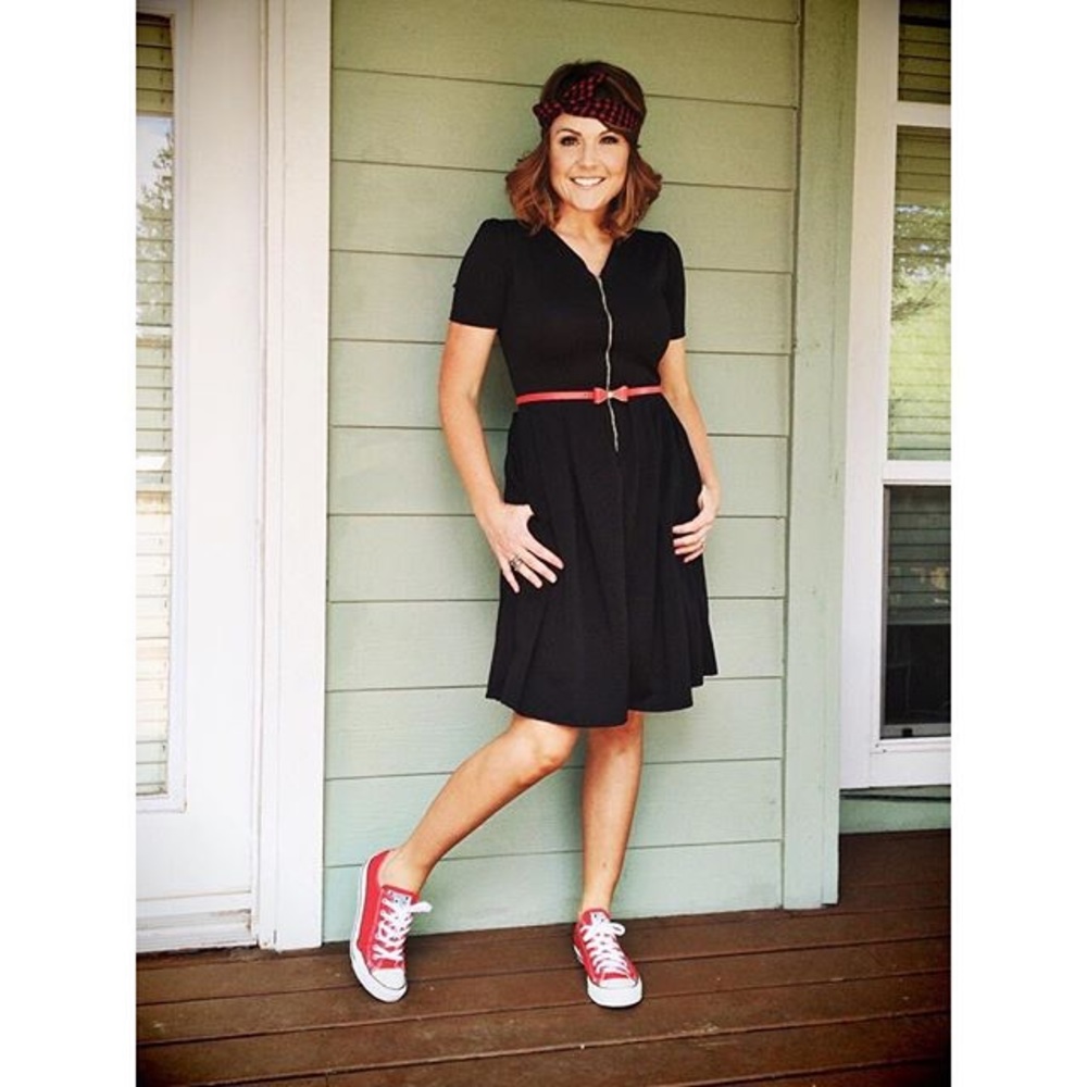 Amelia - Picture 6 of 7