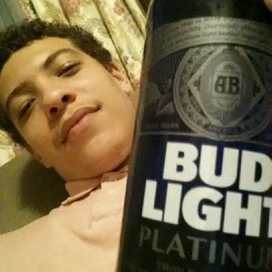 Meet your Posher, Keenan