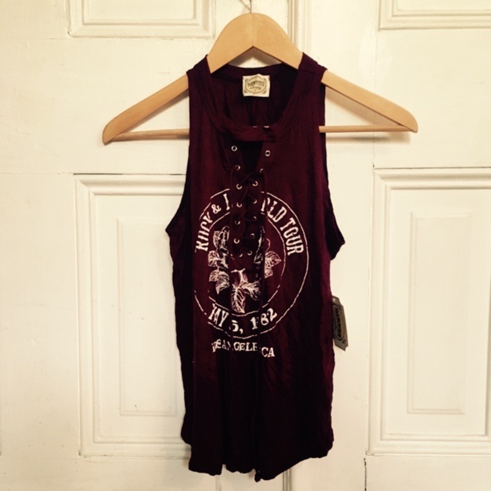 Dirtee Laundry rock and roll tank 😎