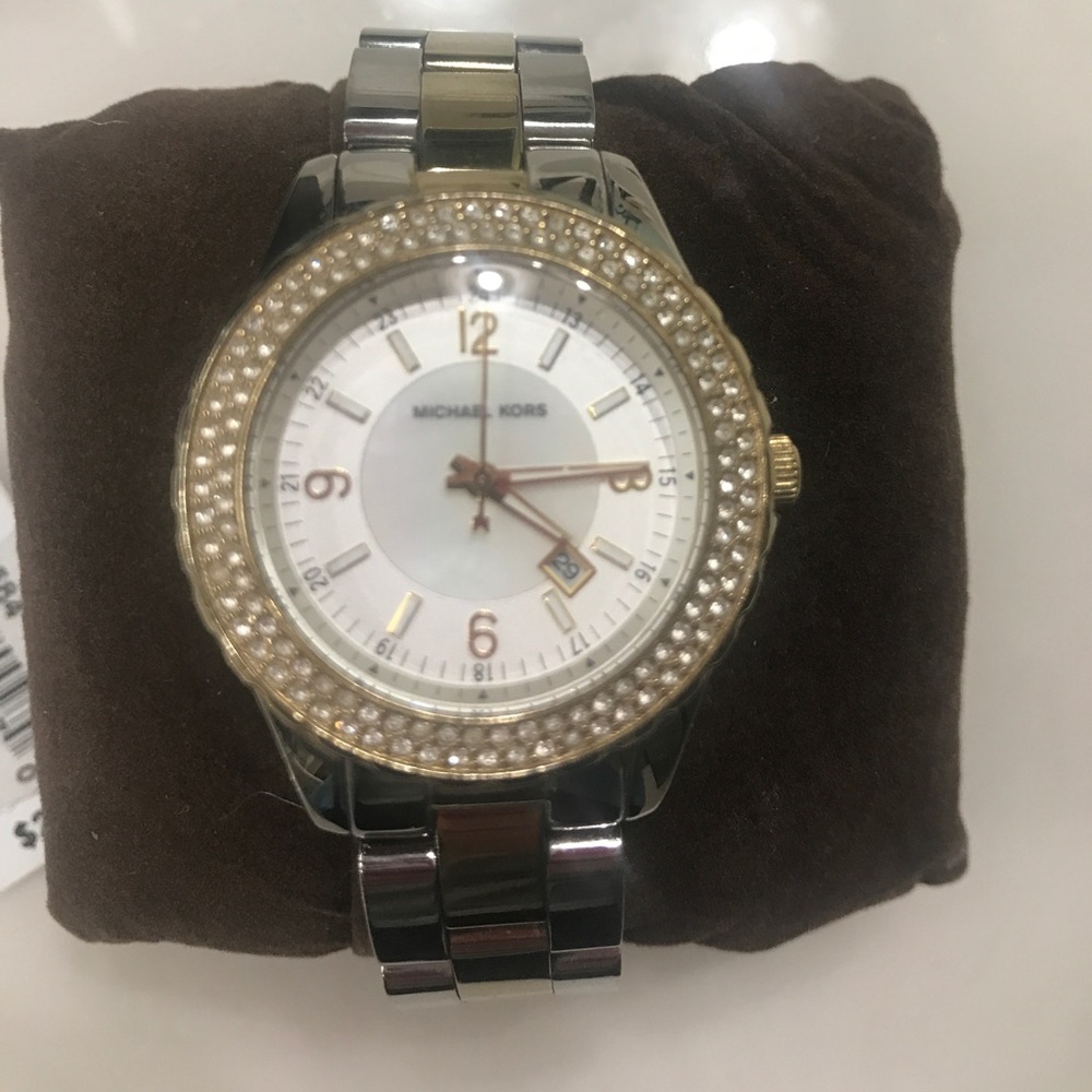 Authentic Michael Kors watch, silver and gold