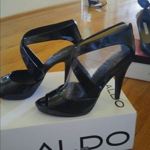 Black Aldo Heels