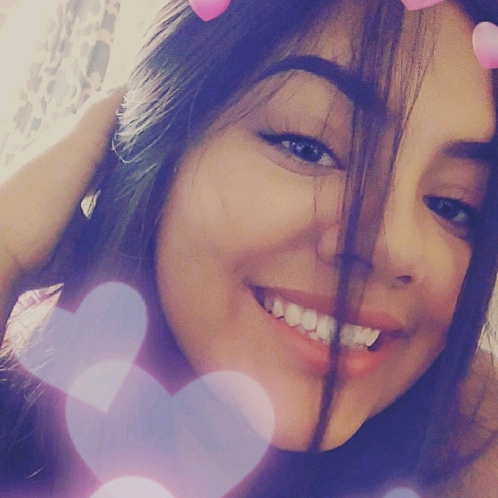 Meet your Posher, Sheila