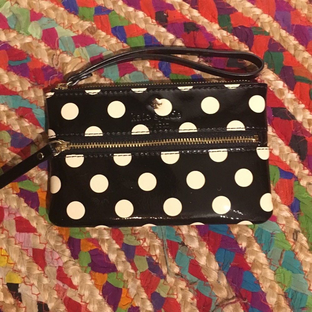 SOLD-- Kate Spade Polka Dot Wristlet