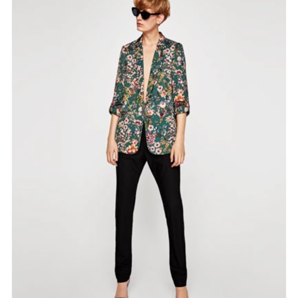 Zara printed blazer size medium