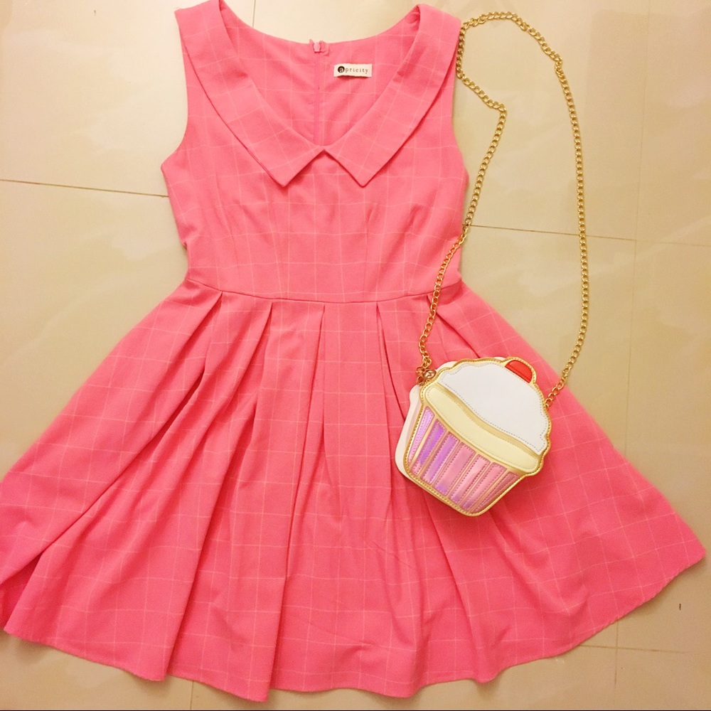 Pretty in Pink pleated dress