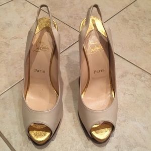 Christian Louboutin No Prive
