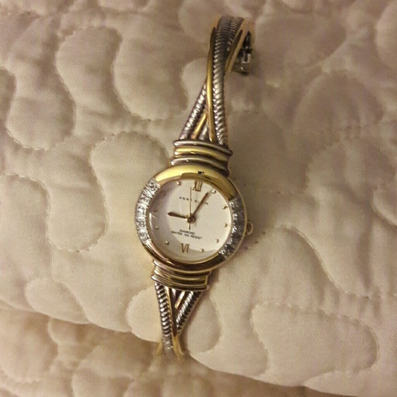 Markdown ** Anne Klein Watch ** EUC - Picture 2 of 4