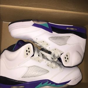 Air Jordan 5 grape