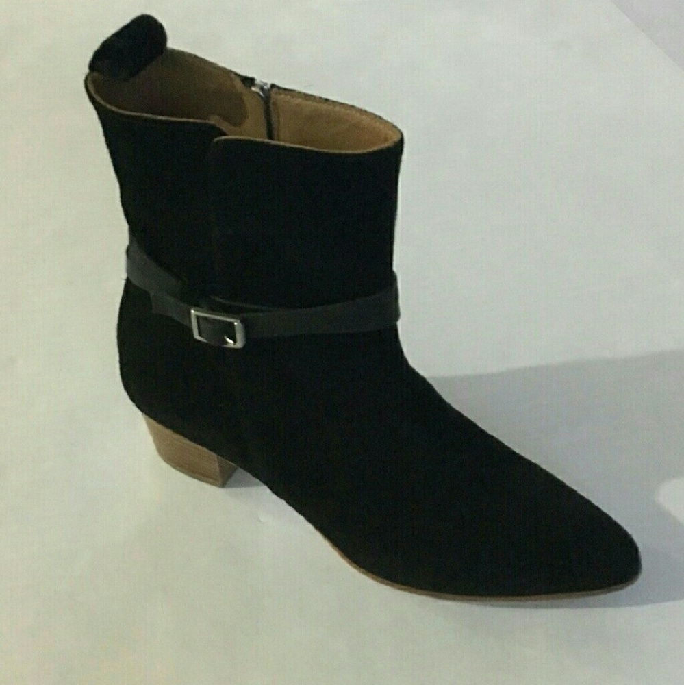 Alberto Fermani suede boots