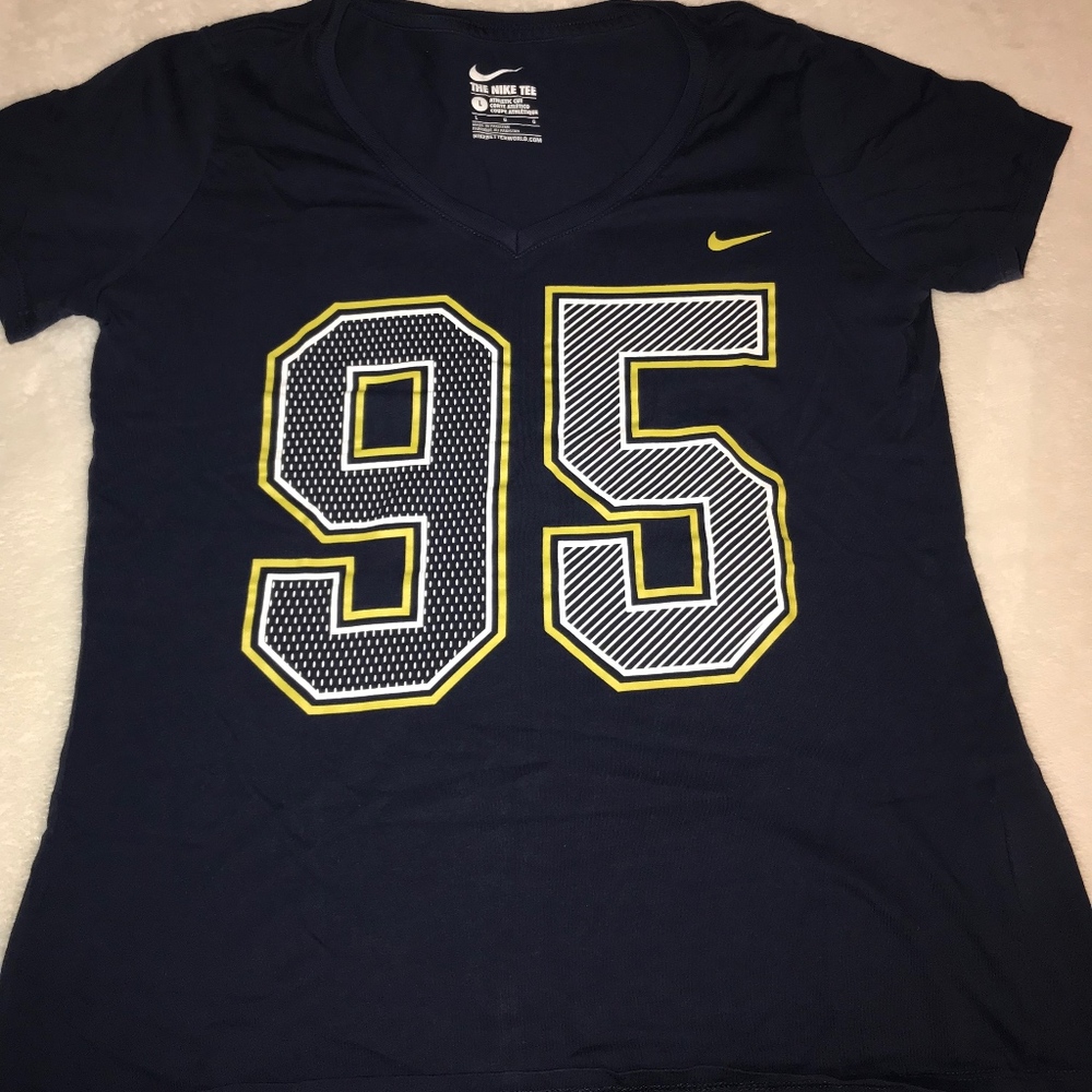 Nike Tee, Women's Size Large.